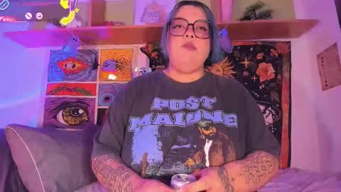 Snapshot of banana__squirt chatting on 21, 10, 2025 Ana online show from 21, 10, 2025