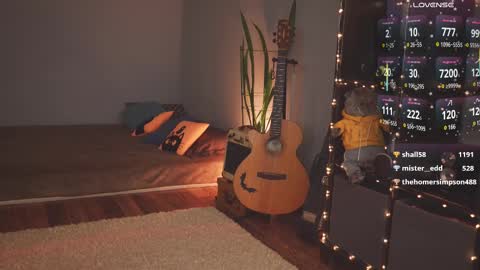 Ellen and  online show from 5, 3, 2025