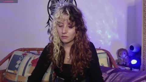 V E R O N I C A online show from 20, 1, 2025