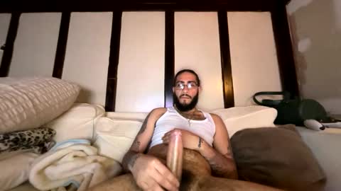 Snapshot of bandzz2333 chatting on 16, 4, 2026 bandzz2333 online show from 16, 4, 2026