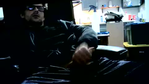 Snapshot of banginondadrumsalldaylong chatting on 11, 10, 2025 banginondadrumsalldaylong online show from 11, 10, 2025