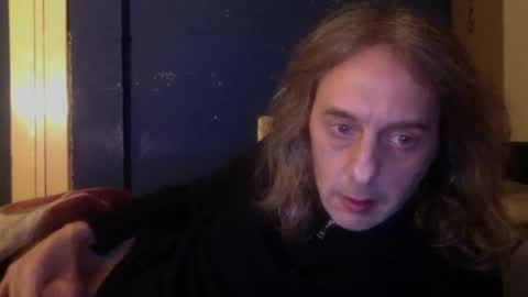 Snapshot of bangintoleather chatting on 17, 2, 2025 bangintoleather online show from 17, 2, 2025