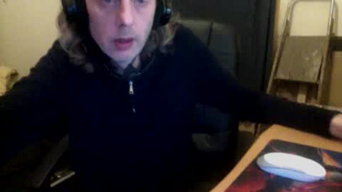 Snapshot of bangintoleather chatting on 2, 10, 2025 bangintoleather online show from 2, 10, 2025