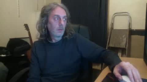 Snapshot of bangintoleather chatting on 10, 10, 2025 bangintoleather online show from 10, 10, 2025