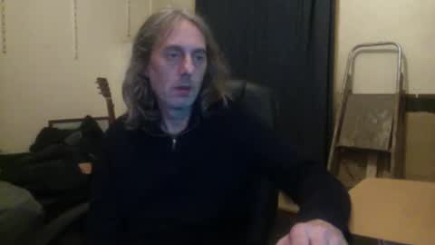 Snapshot of bangintoleather chatting on 19, 10, 2025 bangintoleather online show from 19, 10, 2025