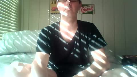 Snapshot of banksysmash chatting on 8, 10, 2025 Jay online show from 8, 10, 2025