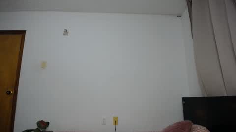Snapshot of barbara_holmess chatting on 2, 1, 2025 Barbie online show from 2, 1, 2025