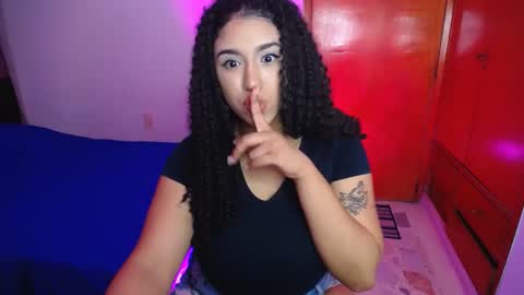 Snapshot of barbara_holmess chatting on 4, 2, 2025 Barbie online show from 4, 2, 2025