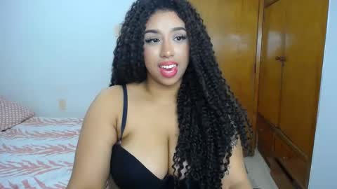 Snapshot of barbara_holmess chatting on 11, 3, 2025 Barbie online show from 11, 3, 2025
