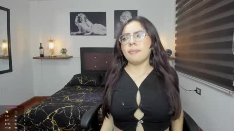 Snapshot of barbara_joness chatting on 22, 9, 2025 Barbara online show from 22, 9, 2025