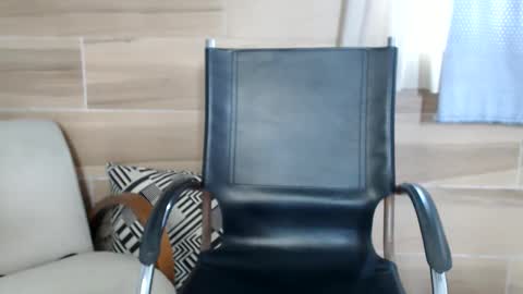 BARBARA DOMME online show from 13, 11, 2025