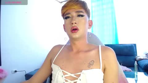 Snapshot of barbie_boy_ chatting on 9, 1, 2025          I work from home this is my room 3 online show from 9, 1, 2025