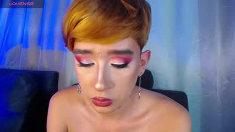 Snapshot of barbie_boy_ chatting on 27, 1, 2025          I work from home this is my room 3 online show from 27, 1, 2025