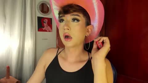 Snapshot of barbie_boy_ chatting on 25, 9, 2025          I work from home this is my room 3 online show from 25, 9, 2025