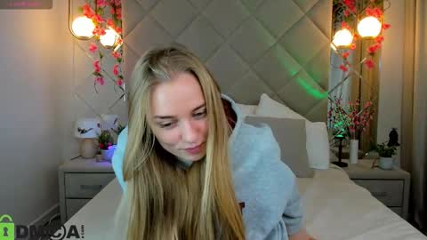 Snapshot of barbie_lis chatting on 29, 11, 2025 LisGTM2 Mon-Thu Sat 0100am-0700am online show from 29, 11, 2025