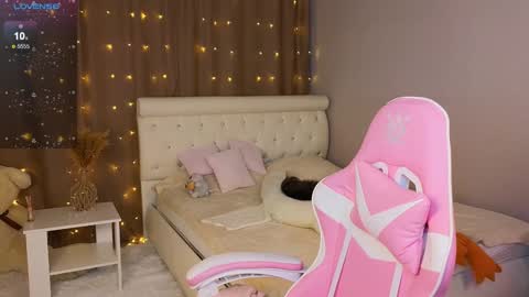 Snapshot of barbiee_b chatting on 10, 12, 2024 Stacy online show from 10, 12, 2024