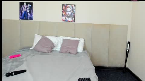 Snapshot of barbiemuscle1 chatting on 2, 12, 2024 Barbie online show from 2, 12, 2024