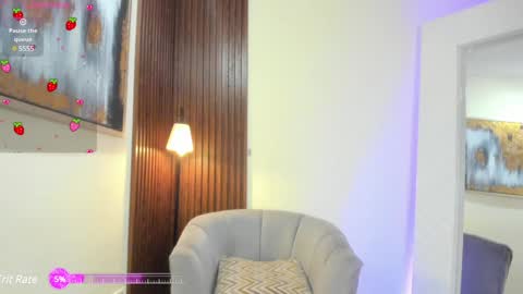 Snapshot of barbra_smith chatting on 18, 1, 2025 Luna online show from 18, 1, 2025