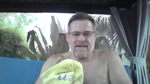 Barry Arnauld online show from 27, 4, 2026