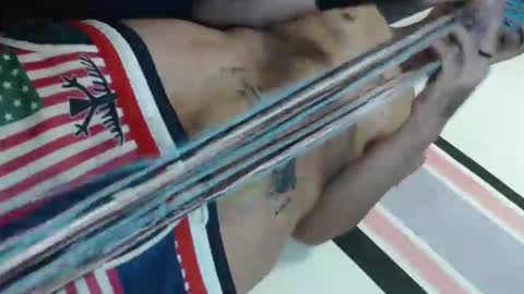 Snapshot of bart0296 chatting on 25, 11, 2025 .... online show from 25, 11, 2025