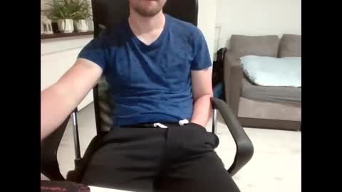 Snapshot of bart_1987 chatting on 7, 11, 2025 bart_1987 online show from 7, 11, 2025