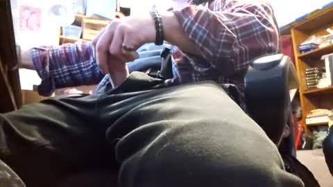 bartender3127 online show from 5, 12, 2024