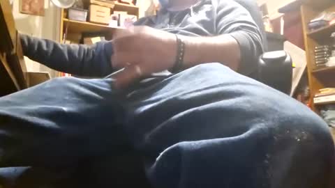 bartender3127 online show from 9, 12, 2024