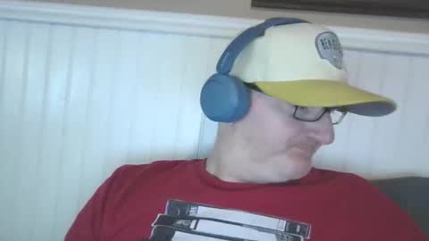 Snapshot of bartender_blue_eyes chatting on 1, 11, 2025 Bartender Blue online show from 1, 11, 2025