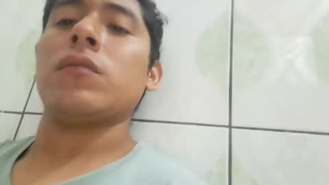 Snapshot of basic2001 chatting on 1, 2, 2025 Marcos online show from 1, 2, 2025