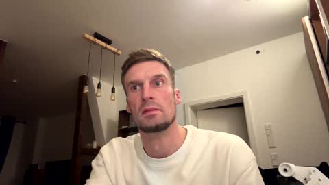 Snapshot of basst23 chatting on 22, 12, 2024 basst23 online show from 22, 12, 2024