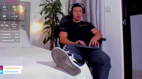 Bastian Independent Model online show from 30, 7, 2026