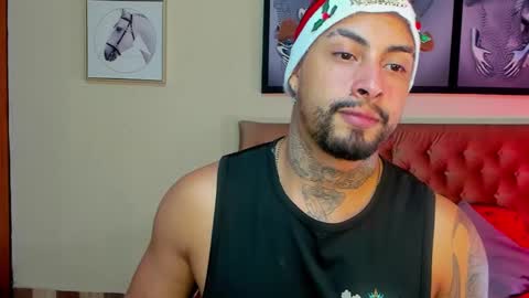 bastian_jones1 online show from 25, 12, 2024