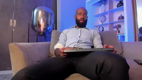 Bastian. online show from 5, 11, 2025