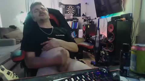 Snapshot of baterboy8687 chatting on 30, 10, 2025 baterboy8687 online show from 30, 10, 2025