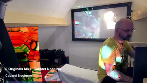 bazzz_8 online show from 24, 1, 2025