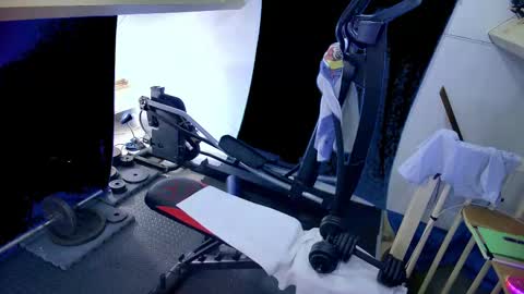 bazzz_8 online show from 21, 2, 2025