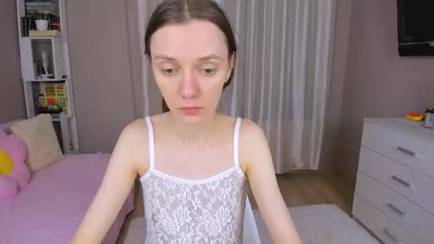 Snapshot of bb_lourels_ chatting on 4, 3, 2026 Lourel I will be here on and online show from 4, 3, 2026