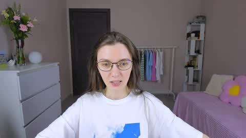 Snapshot of bb_lourels_ chatting on 28, 3, 2026 Lourel I will be here on and online show from 28, 3, 2026