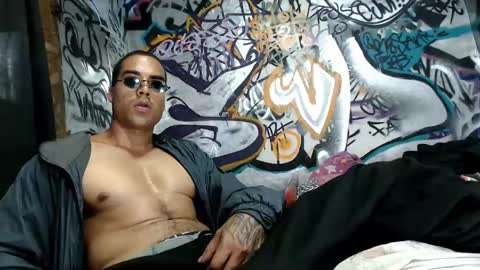 Justin online show from 28, 2, 2025