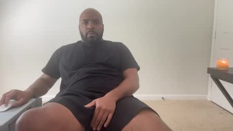 Zaddy online show from 1, 10, 2025