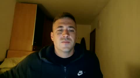 BB Namelezz online show from 24, 10, 2025