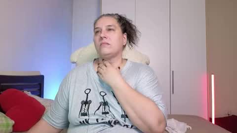 Love online show from 25, 9, 2025
