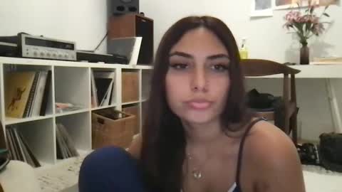 bbypiamia online show from 18, 9, 2025