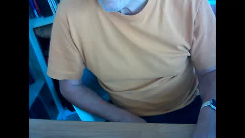 Snapshot of bcn1959 chatting on 24, 10, 2025 bcn1959 online show from 24, 10, 2025