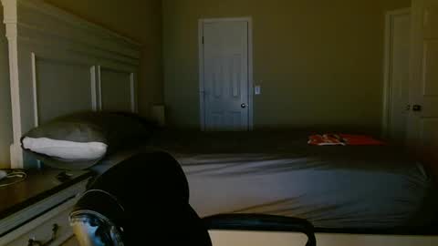 Snapshot of bdon1977 chatting on 12, 10, 2025 bdon1977 online show from 12, 10, 2025