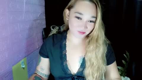 Snapshot of bea_slutty chatting on 5, 8, 2026 bea_slutty online show from 5, 8, 2026