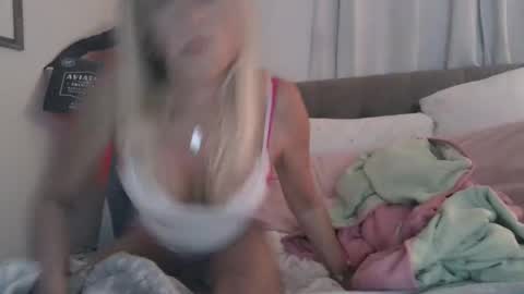 Emma online show from 19, 12, 2024