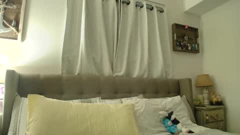 Emma online show from 16, 12, 2025