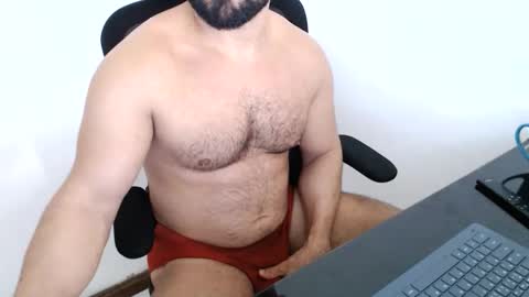 Beard Guy online show from 25, 10, 2025