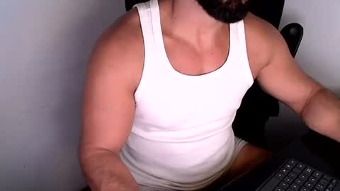 Snapshot of beard_top_guy chatting on 22, 6, 2026 Beard Guy online show from 22, 6, 2026